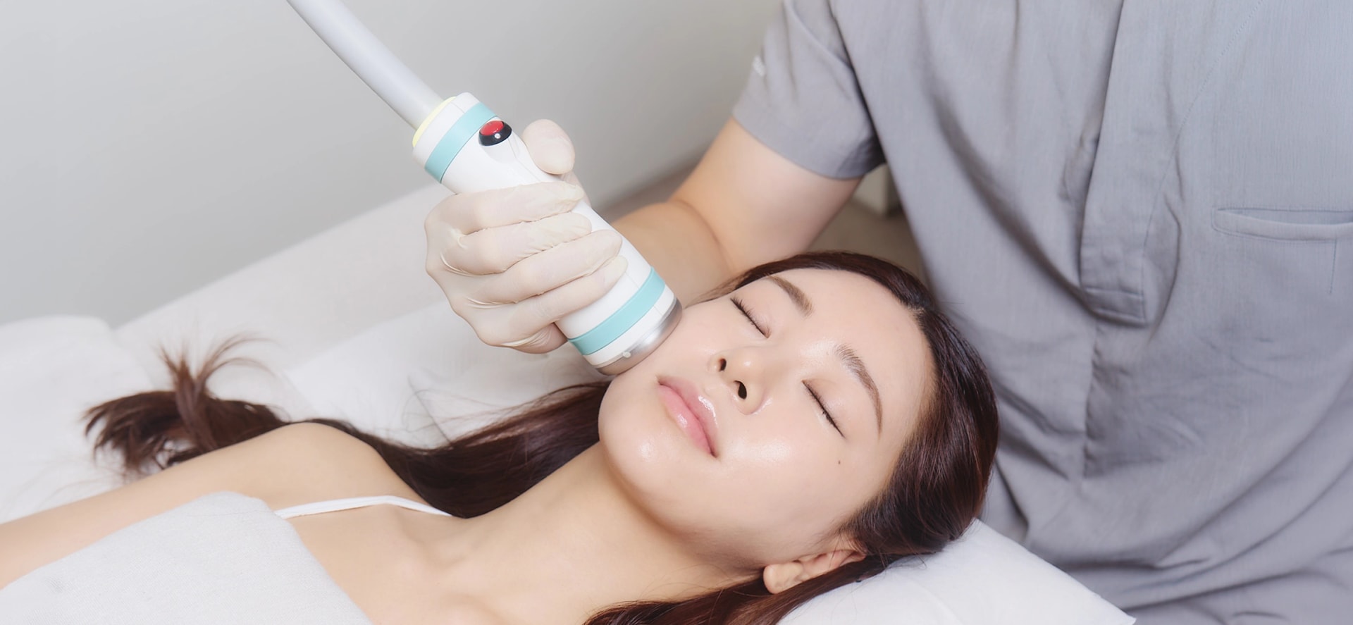 더나클리닉 의료진